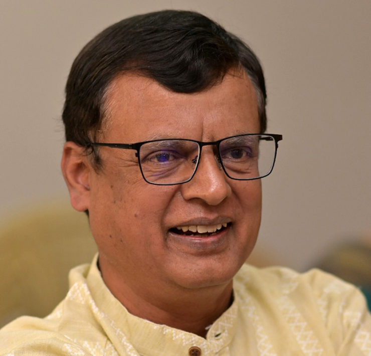 M R Dattathri, author of What's Your Price, Mr Shivaswamy?